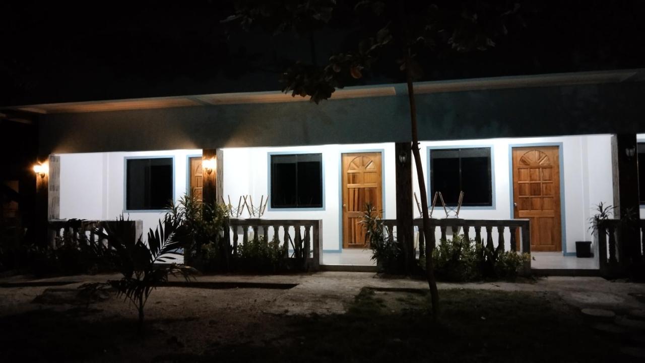 Elen Inn - Malapascua Island Fan Room #2 Bagian luar foto